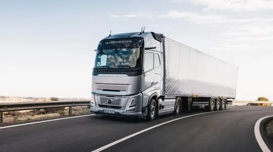 Производители готовы, клиенты нет: рынок зеленых грузовиков провалился