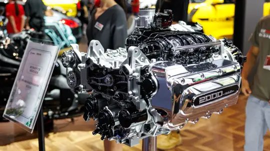 Китайский ДВС установил рекорд в эпоху электрификации: планку задрали до небес