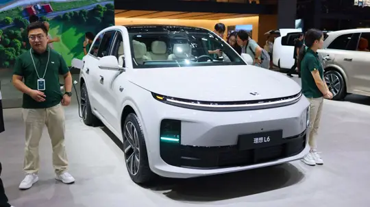 Самолет за машину: бренд Li Auto расплачивается с владельцами перелетами