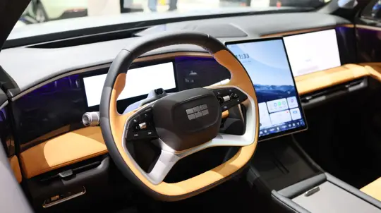 Geely хочет покорить Америку: китайский гигант нацелился на рынок США