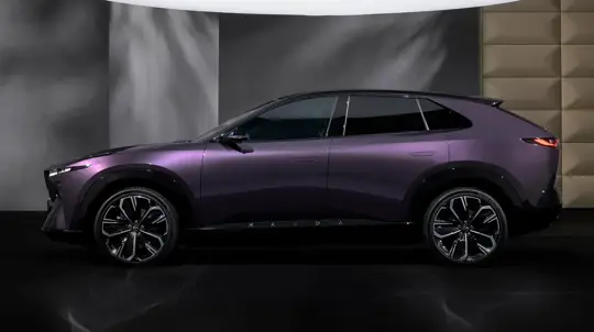 Раз приборка мешает — выкинем приборку: Mazda превратила салон в телевизор на колесах