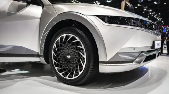 Hyundai хочет, чтобы автомобиль думал сам, а водитель просто не мешал