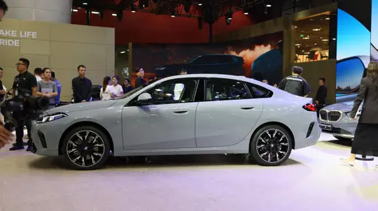 Безопасность по баварски, но с нюансами: BMW признала смертельный дефект