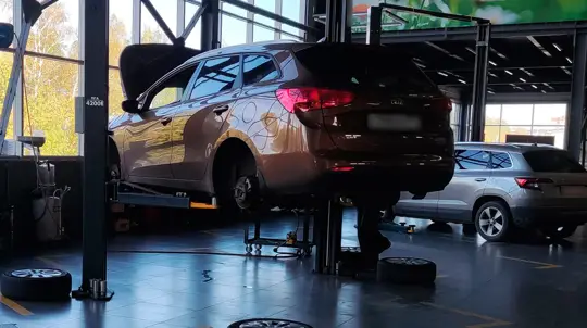 Антикор или ловушка: защита днища может спасти авто — или угробить его