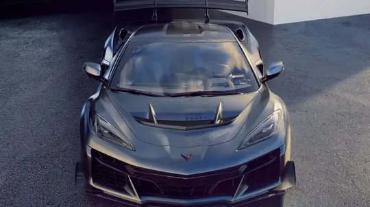 Когда обычный Corvette скучен: видимо, покрасочный робот испугался 1250 сил