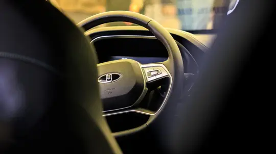 Продажи автомобилей «Москвич» в России снизились на 33% в 2025 году