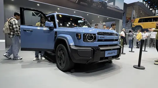 Появился кроссовер, который собирается играть в лиге старших за цену младших: что ждет Россию