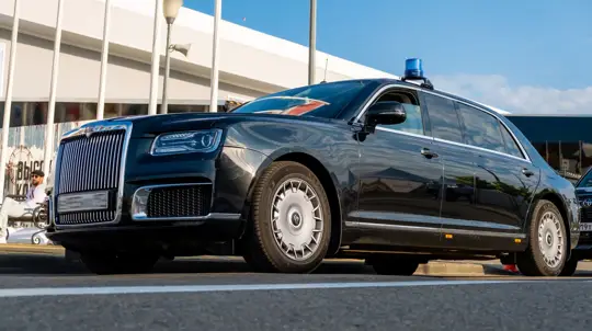 100 млн рублей за каско на отечественный автомобиль: за что просят такие деньги