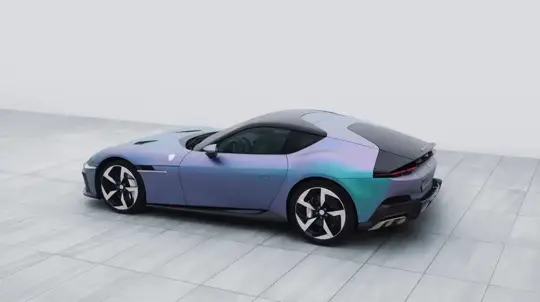 830 сил без гибрида: новый Ferrari внезапно «засветился» в РФ