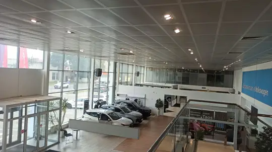 Рынок просел, но заводы загрузили: чем выделились два месяца 2026 года