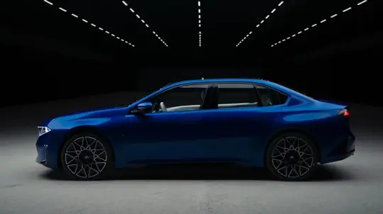 Баварцы не смогли сохранить интригу: новая модель показана на первых снимках раньше срока