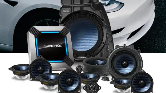 Меломаны, внимание: Alpine предлагает апгрейд звука для моделей Tesla