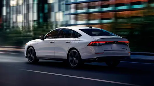 Honda отправляется в суд: машины сами тормозят и пугают водителей