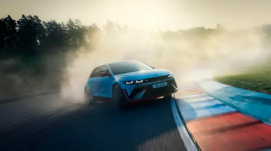 Электрический SUV от Hyundai с мощностью 650 л.с. и автономностью 448 км прибыл в Европу