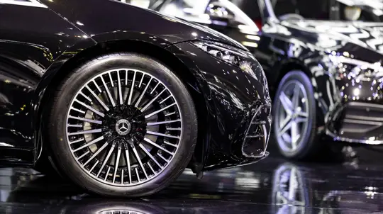 Городской автопилот выходит из Китая и США в Европу: Mercedes сам поедет от точки до точки