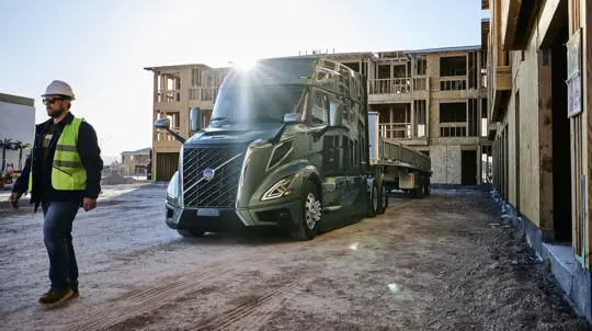 Volvo упростит обновление грузовиков: водителю больше не придется ждать в кабине