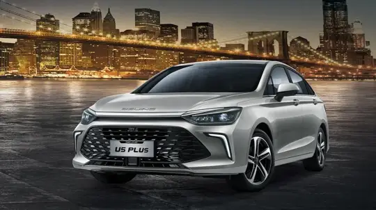 Седан BAIC U5 Plus от «Автотора» получил новый документ: что значит новое ОТТС