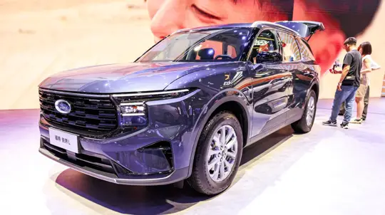 Тормоза под отзывом, а счета — владельцам: история Ford Edge из США