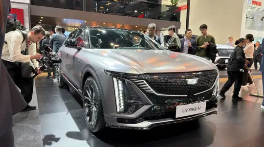 Cadillac Lyriq удержал функцию, которую GM убрала почти со всех электромобилей