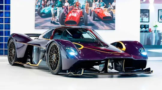 Aston Martin Valkyrie оказался слишком трековым: тормоза могут довести до огня