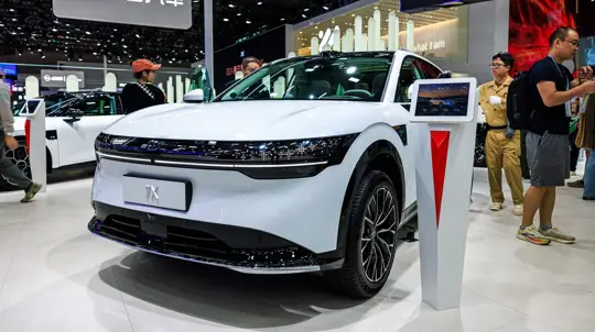 Бывший ветеран BMW уверен: китайские EV уже догнали европейский премиум