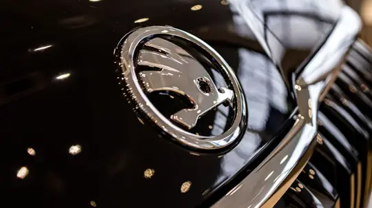 Эксперты нашли лучшую машину за 7 зарплат, но есть одно но