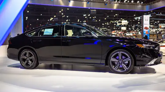 Honda Accord снова доказал репутацию: за пять лет он потерял меньше своих конкурентов