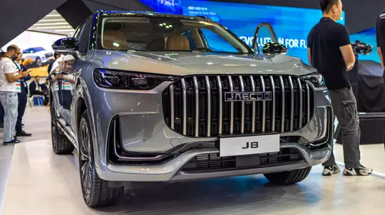 Jaecoo J8 SHS вышел в Австралии: 7 мест, полный привод, 315 кВт и батарея на 34 кВт·ч