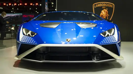 Volkswagen может продать Lamborghini или Ducati: группе нужны деньги на реструктуризацию и электромобили