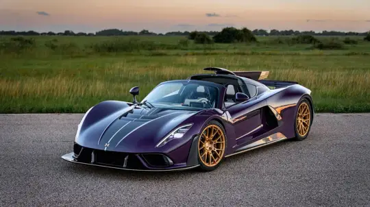Hennessey назвал Venom F5-M самым мощным автомобилем на механике
