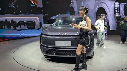 Кнопки возвращаются в автомобили: Китай меняет правила, Audi — салоны
