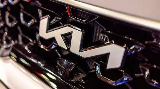 В Сети появились первые снимки нового пикапа от KIA