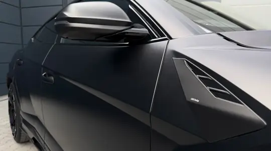 Обвес LARTE для Urus: штатный монтаж, карбон и 45 страниц расчетов