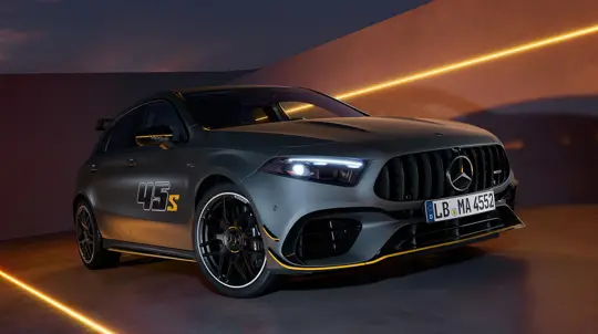 Последний Mercedes-AMG A 45 S оценили в 7,06 млн рублей: 421 л.с. и 3,9 секунды