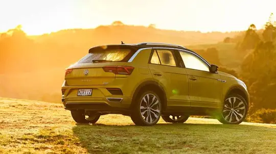 Volkswagen T-Roc получил 204 л.с., полный привод и цену 4,4 млн рублей