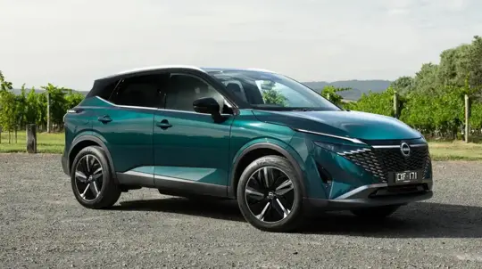 Детали Nissan Qashqai начнут выпускать в Испании: полный цикл производства, 40–50 рабочих мест и запуск в 2028 году