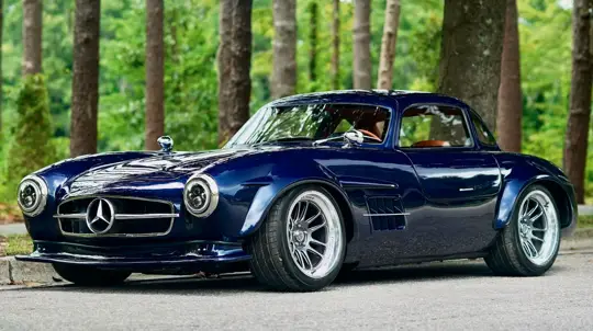 Кузовное ателье построило Mercedes Gullwing на базе Chrysler Crossfire