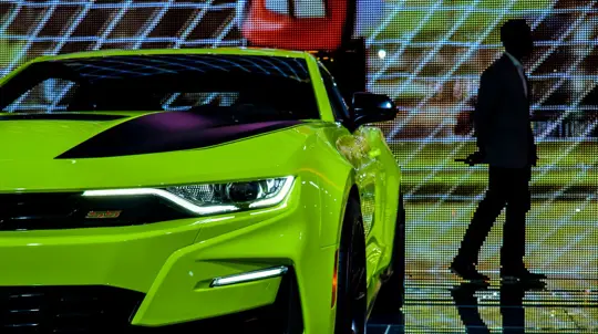 За 6,2 млн рублей: старый Chevrolet Camaro ценят за мотор, коробку и редкий кондиционер