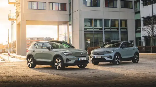 Volvo может заменить EX40 более крупным и доступным кроссовером