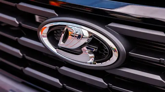 LADA Largus теперь можно не покупать, а просто владеть: АвтоВАЗ ввел новый способ