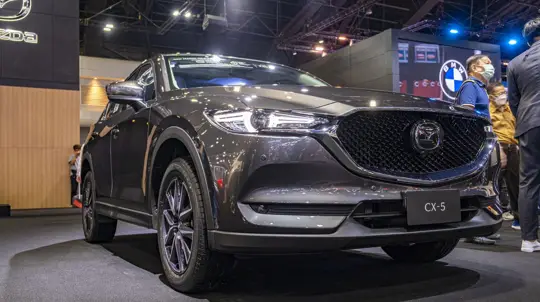 CX-5 вернул Mazda в Россию без официальных поставок: что стоит за ростом