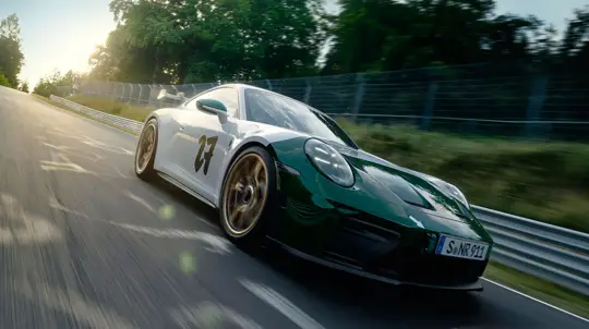 100 лет Нюрбургрингу — 100 автомобилей: Porsche делает ставку на редкость