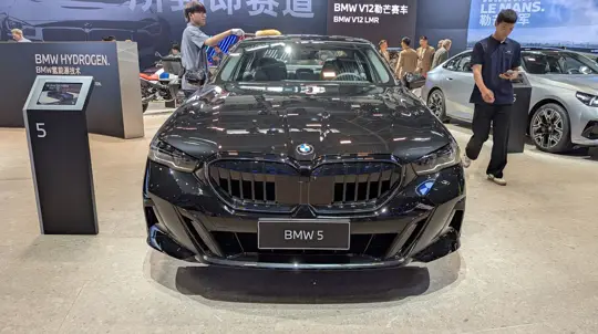 BMW запускает два отзыва: один массовый, второй — из-за рулевого вала