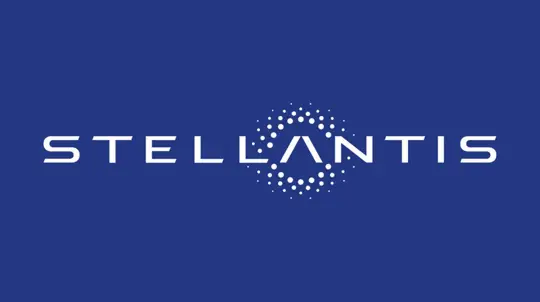 В машине нет водителя, но вы его увидите: идея Stellantis пугает