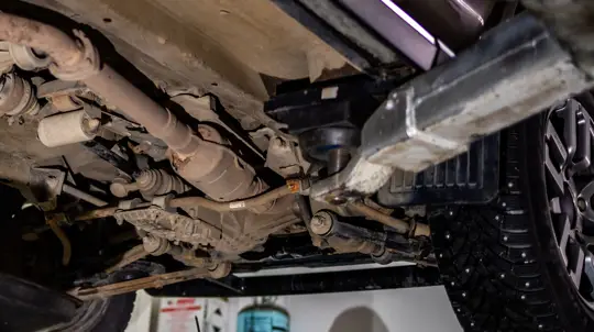 Если автомобиль имеет эти признаки, то срочно посетите сервис и проверьте ходовую