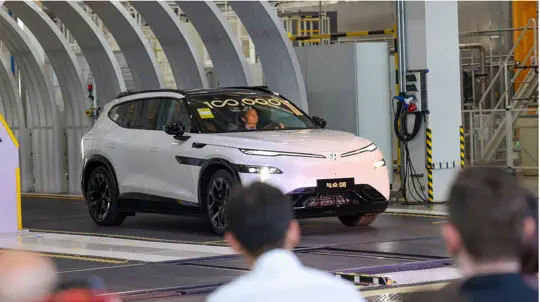 Volkswagen выпустил 100-тысячный EV в Китае — это модель с техникой XPeng