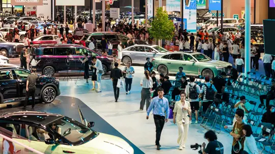 Китай продал 399 тыс. NEV за 16 дней августа: рынок упал на 22%, NEV — на 15%