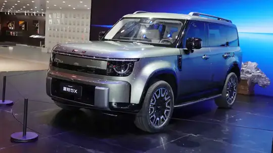 309 л.с., 625 км и кузов длиной до 5 метров: BAIC подготовила три версии Xingtan 5X
