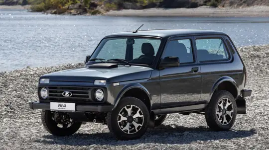 АВТОВАЗ начал продавать самую серьезно обновленную Niva Legend: сколько просят за морально устаревший внедорожник