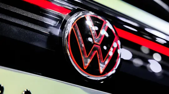Volkswagen вернулся в Казахстан через Китай — Bora стоит около 2,43 млн рублей
